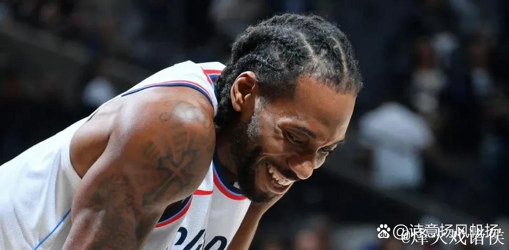 快船博主：想朝替补席泼杯饮料，我坦然接受终身禁赛