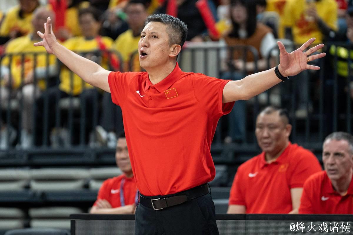 郭士强代理主帅期间1胜10负 11月出战亚预赛 郭士强代理主帅期间1胜10负 11月出战亚预赛