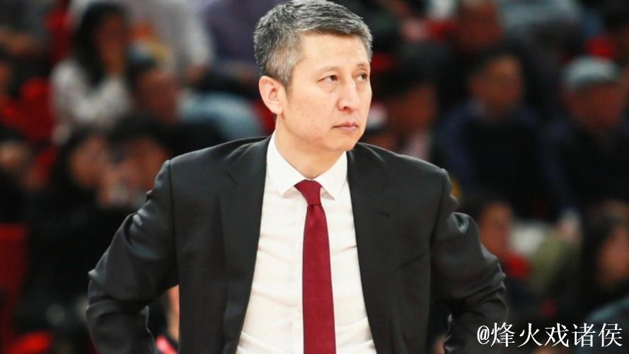 郭士强代理主帅期间1胜10负 11月出战亚预赛 郭士强代理主帅期间1胜10负 11月出战亚预赛